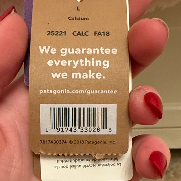 Patagonia Light Pink Quilted Fleece Vest - Picture 4 of 4